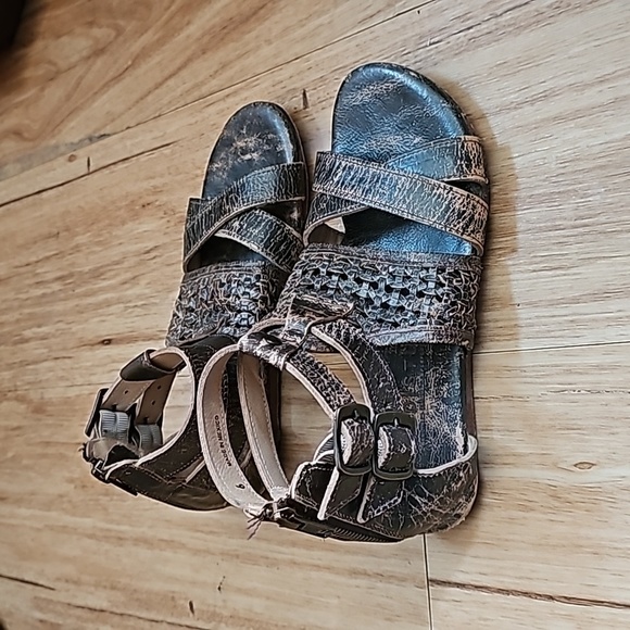 Bed Stu Shoes - Bed Stu Capriana Brown Distressed Sandals Womens 6
